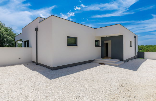 Casa de 3 quartos em Bale com piscina privada e jardim - Foto 36