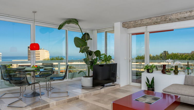 Foto 1 - Apartamento de 2 habitaciones en Torremolinos con jardín y vistas al mar