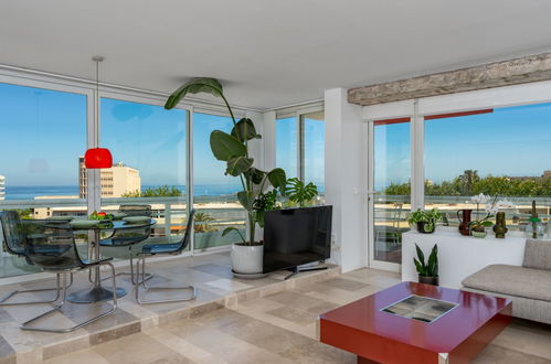 Foto 1 - Apartamento de 2 habitaciones en Torremolinos con jardín y vistas al mar