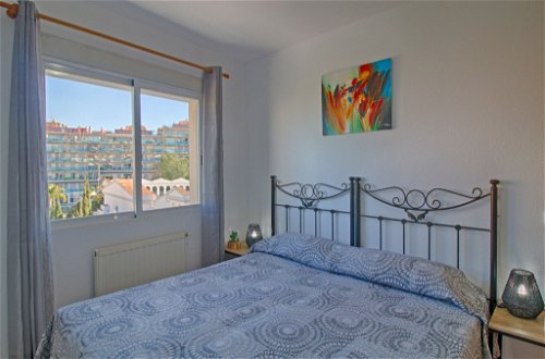 Foto 10 - Appartamento con 3 camere da letto a Calp con terrazza e vista mare
