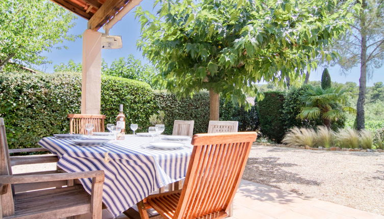 Foto 1 - Casa de 3 quartos em Nans-les-Pins com piscina e terraço