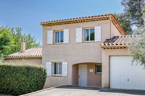 Photo 26 - Maison de 3 chambres à Nans-les-Pins avec piscine et terrasse