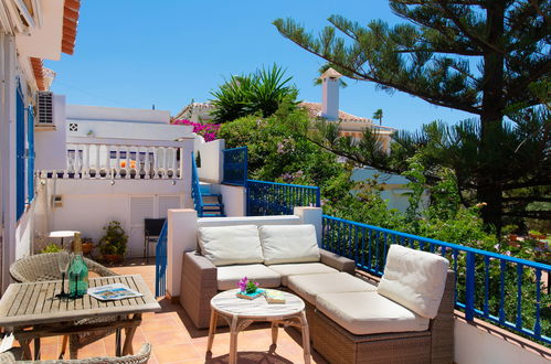 Photo 3 - Maison de 3 chambres à Nerja avec piscine privée et vues à la mer