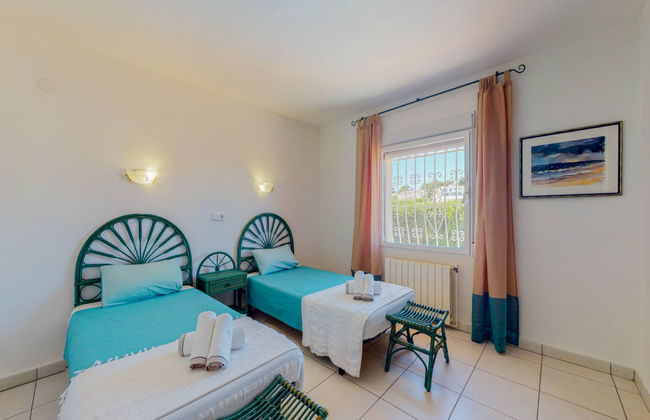 Casa de 4 quartos em Jávea com piscina privada e jardim - Foto 11