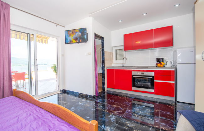 Apartment mit 3 Schlafzimmern in Trogir mit terrasse - Foto 2