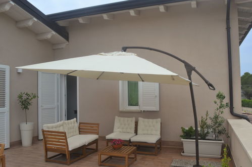 Foto 18 - Apartamento de 2 quartos em Noto com jardim e terraço