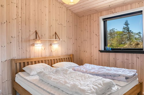 Foto 12 - Casa con 3 camere da letto a Harrerenden con terrazza e sauna