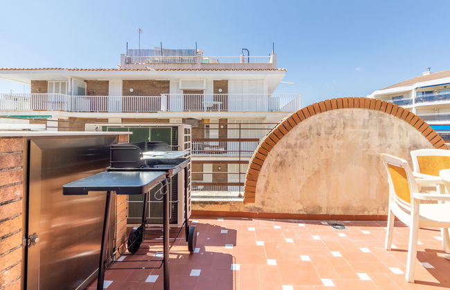Apartamento de 3 quartos em Torredembarra com piscina e jardim - Foto 18