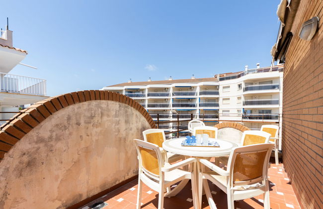 Apartamento de 3 quartos em Torredembarra com piscina e jardim - Foto 20
