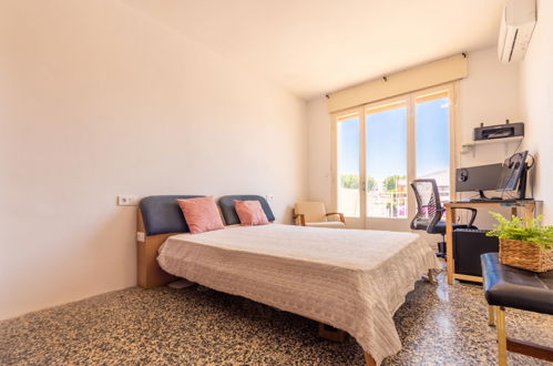 Foto 5 - Casa con 4 camere da letto a Torredembarra con giardino e vista mare