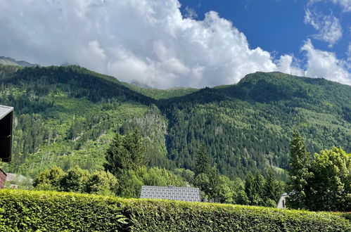 Foto 6 - Appartamento con 3 camere da letto a Chamonix-Mont-Blanc con piscina e vista sulle montagne