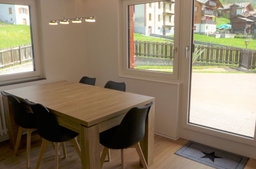 Foto 9 - Apartamento de 3 quartos em Grächen com terraço