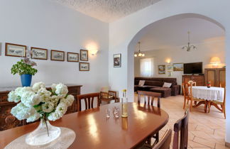 Photo 3 - 4 bedroom House in Poreč with private pool and garden