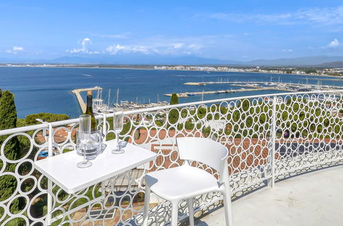 Photo 46 - Maison de 4 chambres à Roses avec piscine privée et vues à la mer