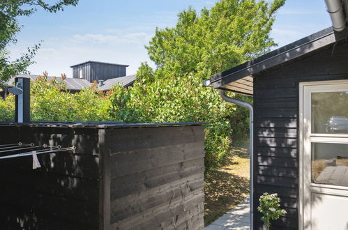 Foto 17 - Casa de 3 quartos em Millinge com piscina privada e terraço