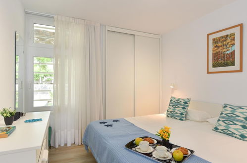 Photo 17 - 2 bedroom Apartment in San Bartolomé de Tirajana with terrace and sea view