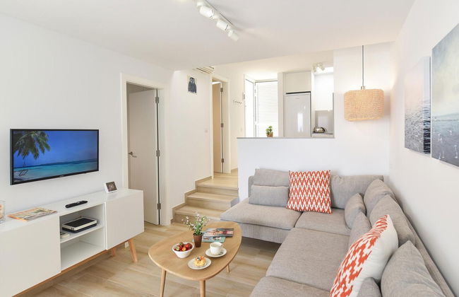 2 bedroom Apartment in San Bartolomé de Tirajana with garden and terrace - Photo 6