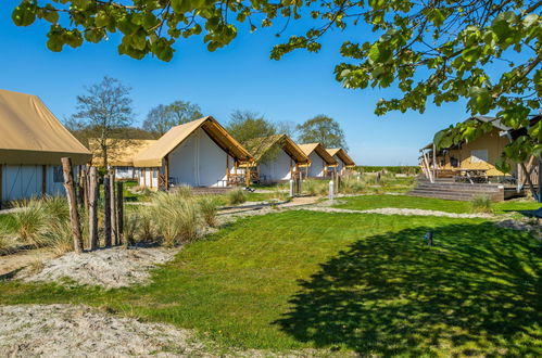 Photo 9 - Maison en Biddinghuizen avec piscine et terrasse