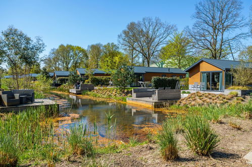 Photo 10 - Maison en Biddinghuizen avec piscine et terrasse