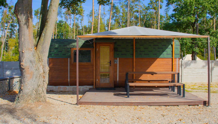 Foto 1 - Haus mit 1 Schlafzimmer in Königgrätz mit garten