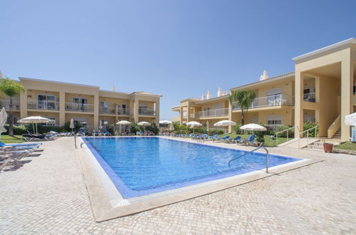 Foto 20 - Apartamento de 1 habitación en Albufeira con piscina y vistas al mar