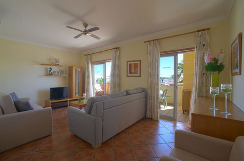 Foto 3 - Appartamento con 1 camera da letto a Albufeira con piscina e vista mare