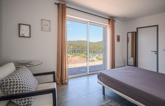 Casa de 4 quartos em Gondomar com jardim e terraço - Foto 6
