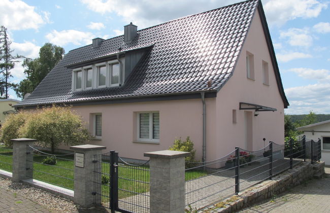 Casa de 3 quartos em Raben Steinfeld com jardim e terraço - Foto 1