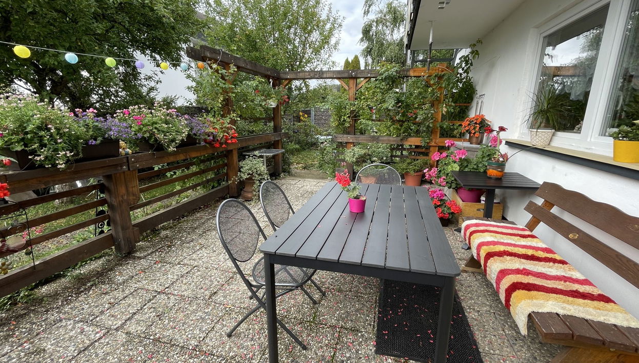 Appartamento con 2 camere da letto a Friedenweiler con giardino e terrazza - Foto 1