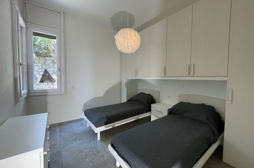 Foto 14 - Apartamento de 2 quartos em Varazze com jardim e terraço