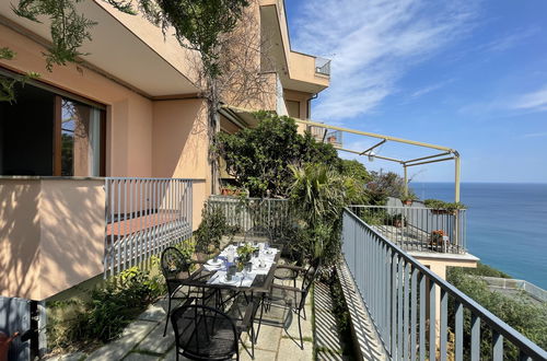 Foto 21 - Apartamento de 2 quartos em Varazze com terraço e vistas do mar