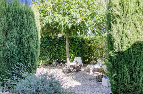 Photo 29 - Maison de 3 chambres à Nans-les-Pins avec piscine et terrasse