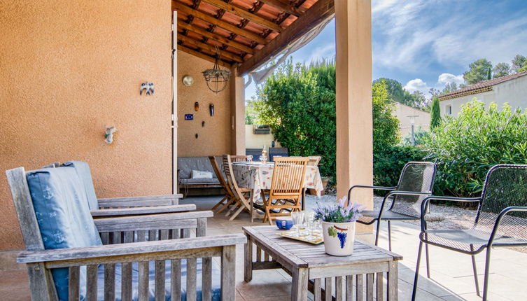 Photo 1 - Maison de 3 chambres à Nans-les-Pins avec piscine et terrasse