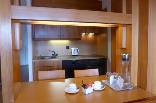 Photo 10 - 1 bedroom Apartment in Crans-Montana with swimming pool and sauna