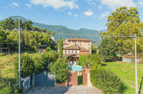 Foto 36 - Casa de 4 quartos em Camaiore com piscina privada e jardim