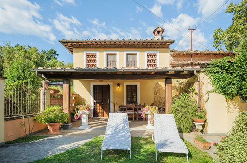 Foto 2 - Casa de 4 quartos em Camaiore com piscina privada e vistas do mar