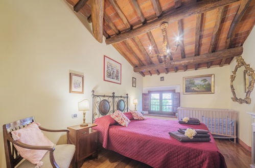 Photo 26 - 4 bedroom House in Camaiore with private pool and garden