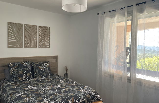 Casa de 6 quartos em La Valette-du-Var com piscina privada e jardim - Foto 12