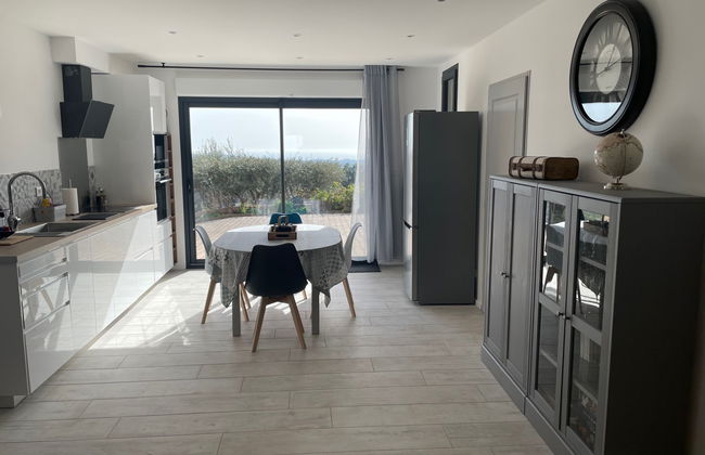 Casa de 6 quartos em La Valette-du-Var com piscina privada e jardim - Foto 28