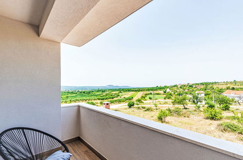 Photo 37 - Maison de 4 chambres à Benkovac avec piscine privée et vues à la mer