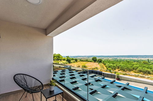 Photo 24 - Maison de 4 chambres à Benkovac avec piscine privée et vues à la mer