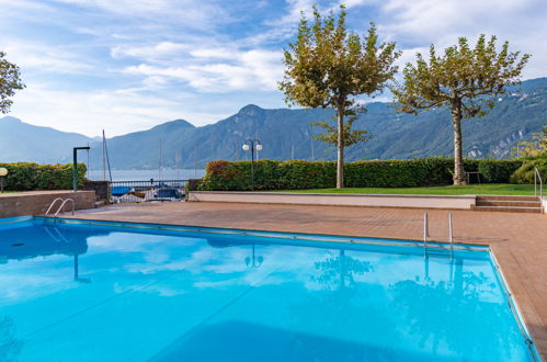 Photo 3 - Appartement de 3 chambres à Lierna avec piscine et vues sur la montagne