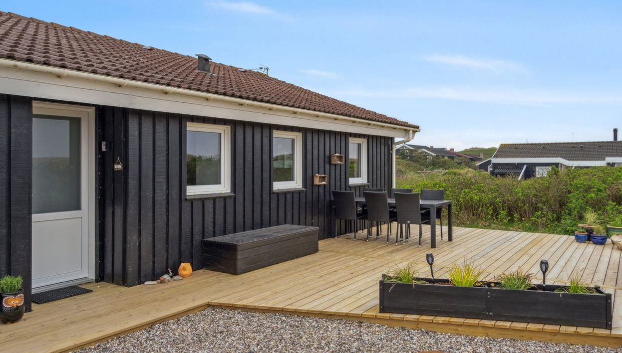 Casa de 4 quartos em Løkken com piscina privada e terraço - Foto 1