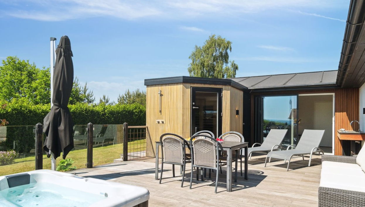 Casa de 3 quartos em Rønde com terraço e sauna - Foto 1