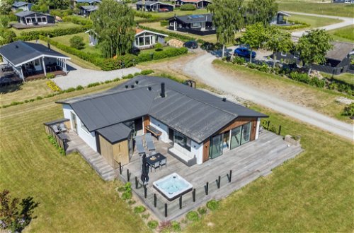 Foto 17 - Casa de 3 habitaciones en Rønde con terraza y sauna