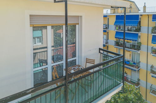 Foto 2 - Apartamento de 2 habitaciones en Chiavari con vistas al mar