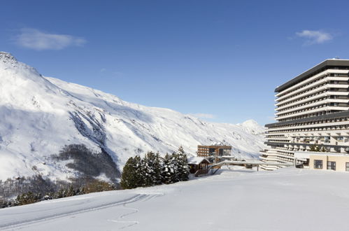 Photo 1 - Appartement de 1 chambre à Les Belleville avec piscine et vues sur la montagne