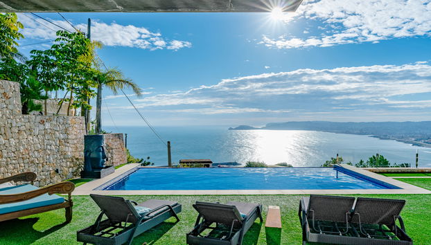 Casa de 6 quartos em Jávea com piscina privada e jardim - Foto 3