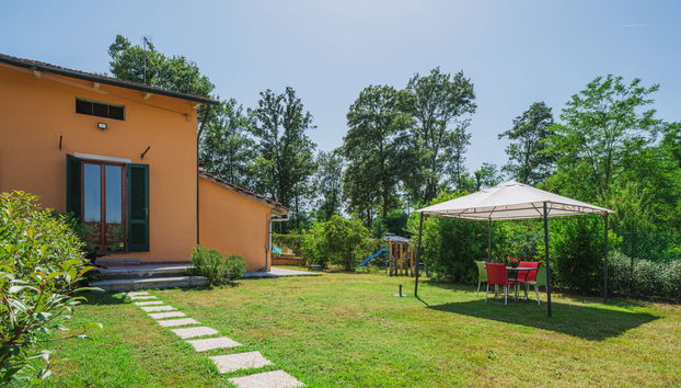 2 bedroom House in Castelfranco di Sotto with swimming pool and garden - Photo 3