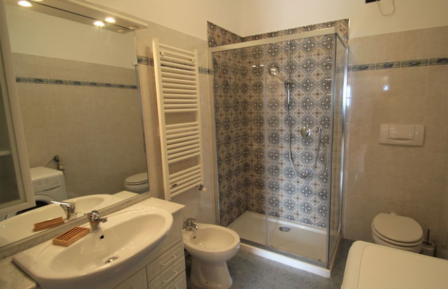 5 bedroom House in Boissano with private pool and garden - Photo 28